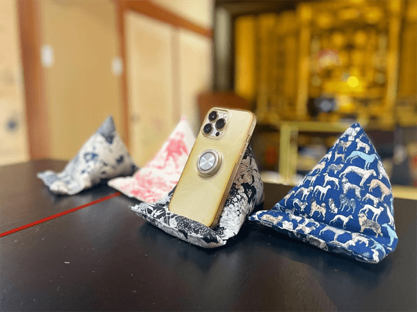 ハンドメイドの会、開催しました。 1 スマホクッション