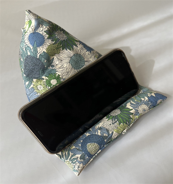 久々に手作り教室を開催いたします。 2 スマホクッション